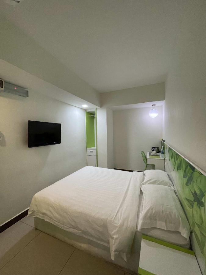 Green Apple Boutique Hotel Kota Kinabalu Esterno foto