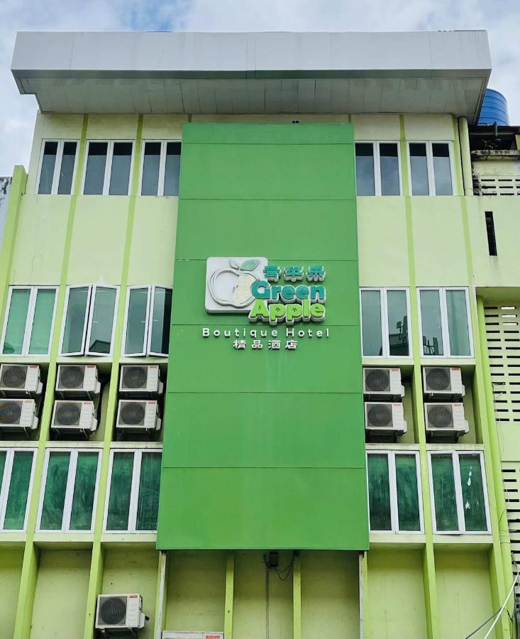 Green Apple Boutique Hotel Kota Kinabalu Esterno foto