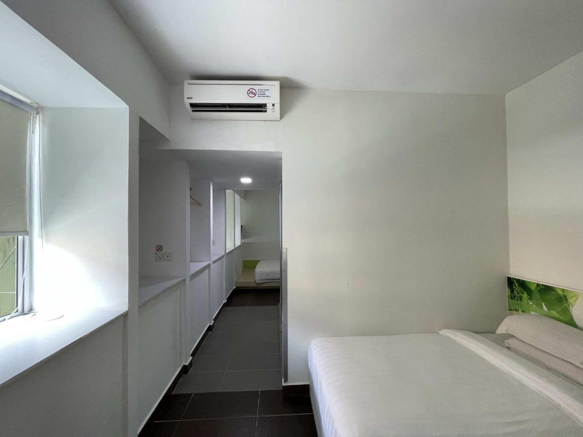 Green Apple Boutique Hotel Kota Kinabalu Esterno foto